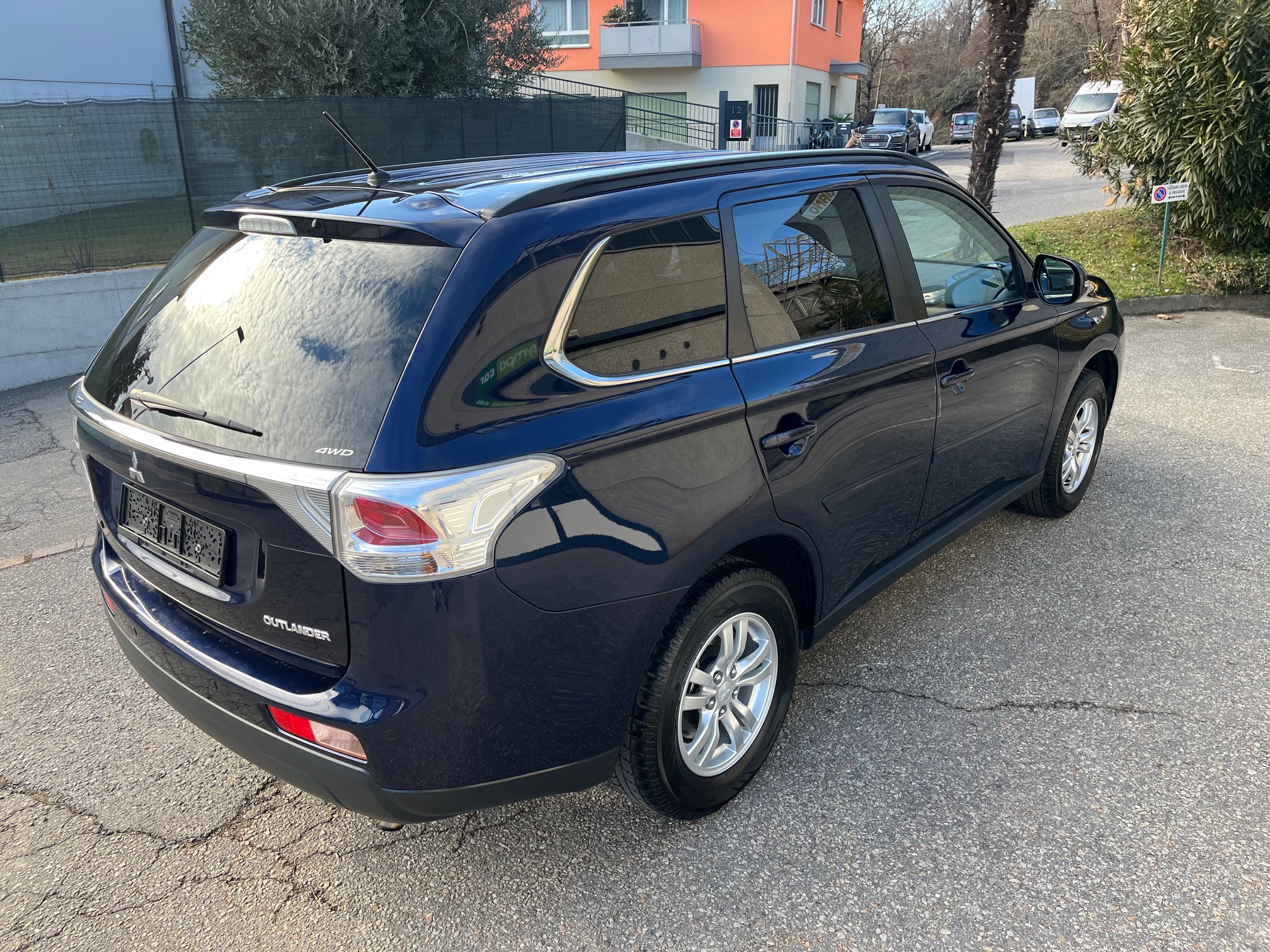 2013 Mitsubishi Outlander 2.2d 4×4 automatico